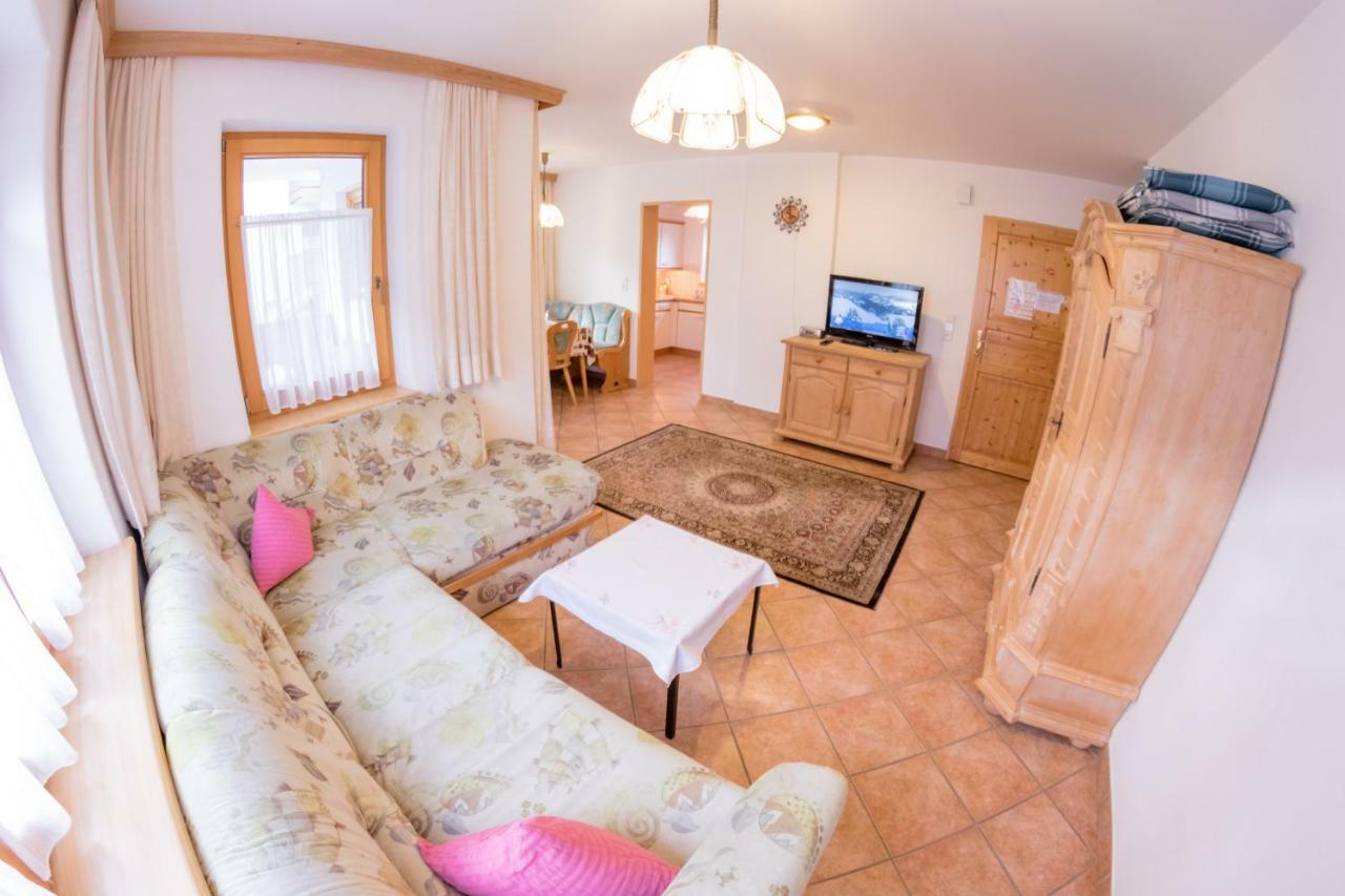 Landhaus Alpenrose Mayrhofen Zewnętrze zdjęcie