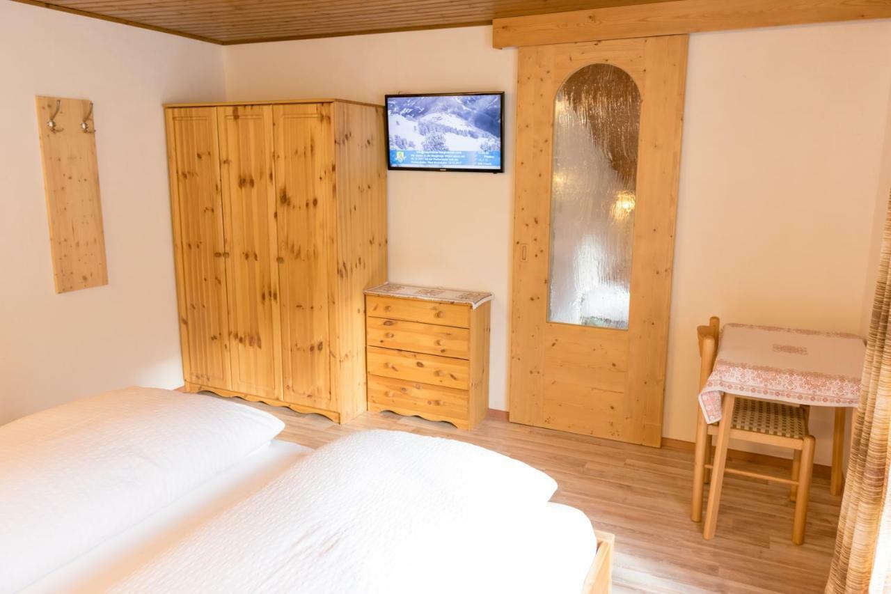 Landhaus Alpenrose Mayrhofen Zewnętrze zdjęcie