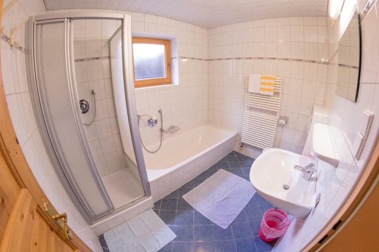 Landhaus Alpenrose Mayrhofen Zewnętrze zdjęcie