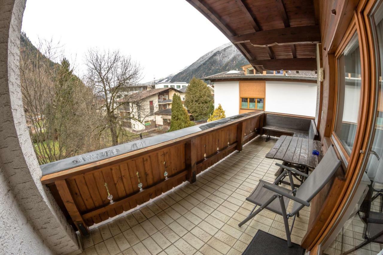 Landhaus Alpenrose Mayrhofen Zewnętrze zdjęcie